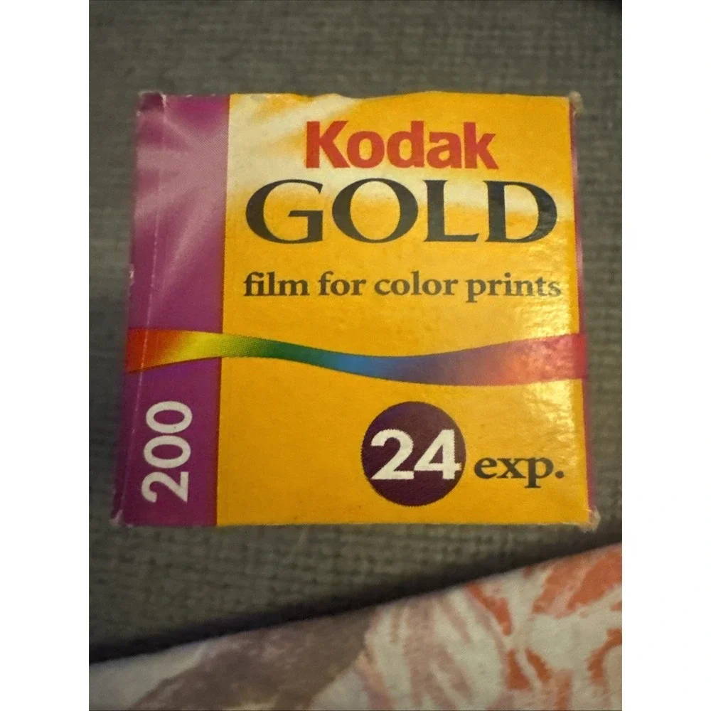 NOS Kodak Gold 200‎ Speed 35MM Film Color Print 24 Exposure Expired 8/04